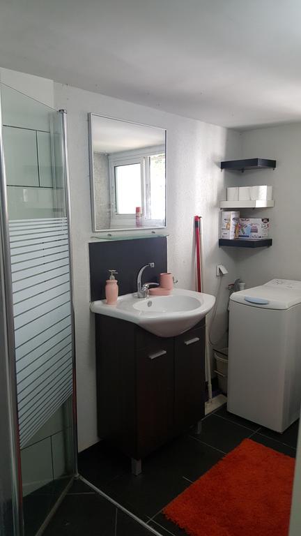Studio Masaryk Apartment Bat Yam Exterior photo